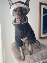 Load image into Gallery viewer, Kiwi - Grey + Black