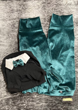 Load image into Gallery viewer, Long sleeve dress - Velvet green