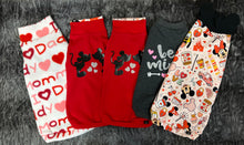 Load image into Gallery viewer, Long raglan sweater - BE MINE