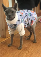 Load image into Gallery viewer, Long sleeve turtleneck - Winter animals and polar