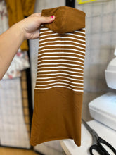 Load image into Gallery viewer, Long Curve Hooded Sweater - Caramel &amp; Striped