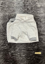 Load image into Gallery viewer, Long-sleeved hoodie - Light Gray 🤍