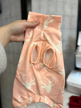 Load image into Gallery viewer, Turtleneck READY TO GO - DEER cream pink