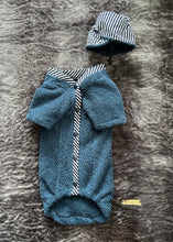 Charger l&#39;image dans la galerie, Ensemble de bain - Marine &amp; rayé (bonnet non inclus)