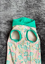 Charger l&#39;image dans la galerie, Camisole capuche - Feuillus tropix